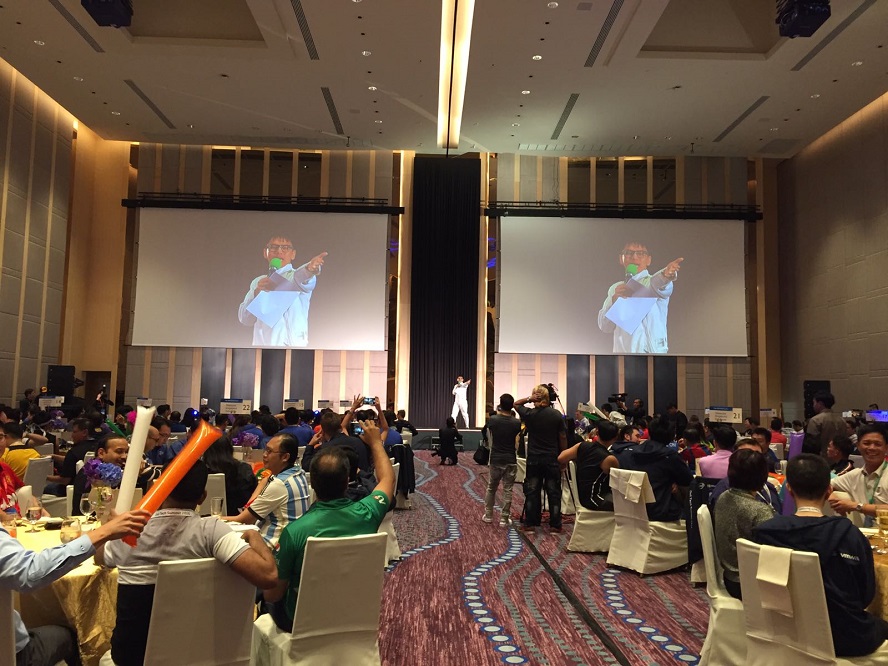 Dell tech summit in Bangkok - overseas international event emcee lester leo