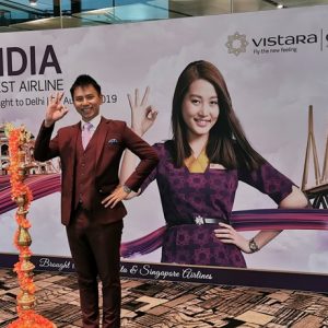 Vistara Inaugural Flight Singapore To Dehli - Emcee Lester Leo 